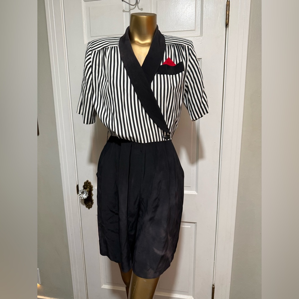 Vintage Womens Romper Black White Stripe Short Sleeve Shorts Medium